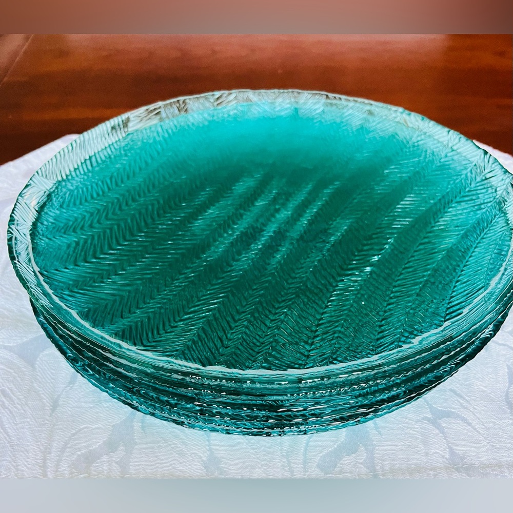 Teal green color glass dinner plates set of 6 diameter size 10 1/2” inch 27 cm